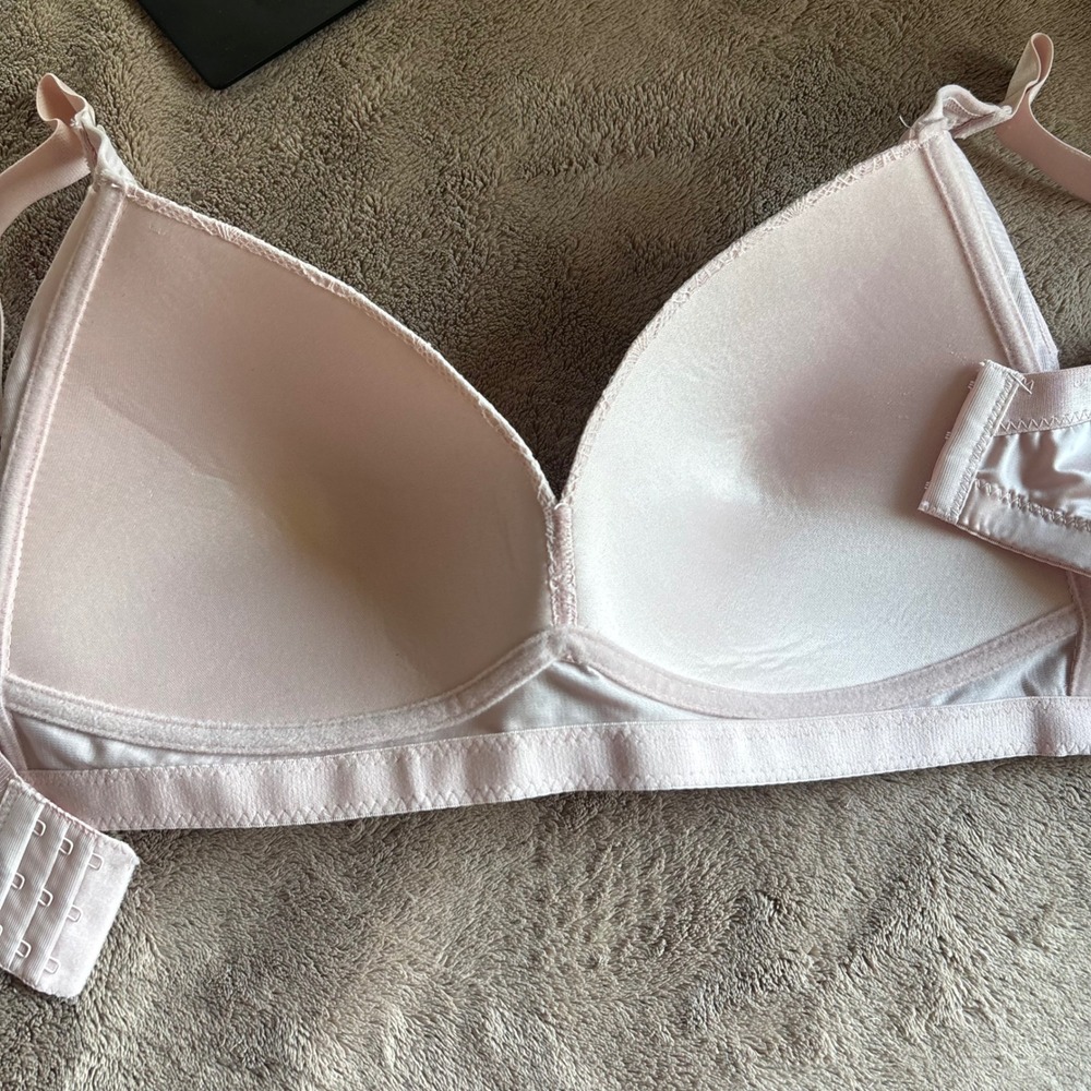 Gloria Vanderbilt Women Pink Satin Lace Trim Wire-Free Padded Bra 40D - Picture 5 of 5
